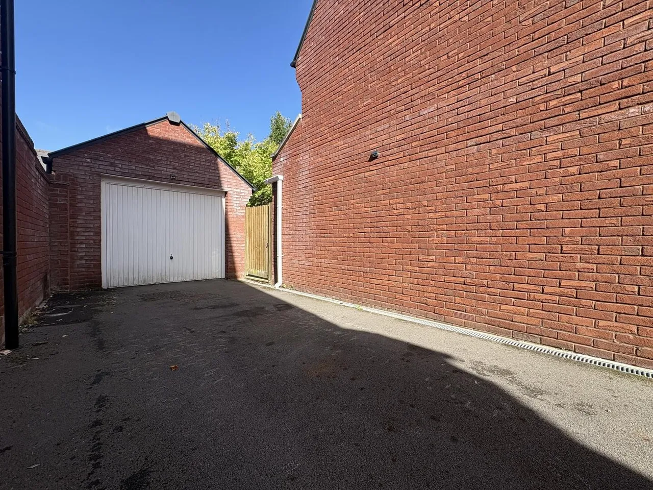 Hollyhock Close, Bridgwater, Somerset TA5 2GY, photo 17