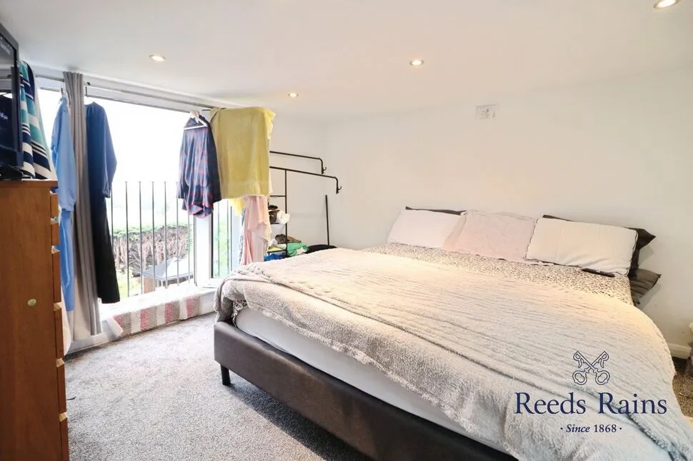 Copthorne Avenue, Ilford, IG6, photo 9