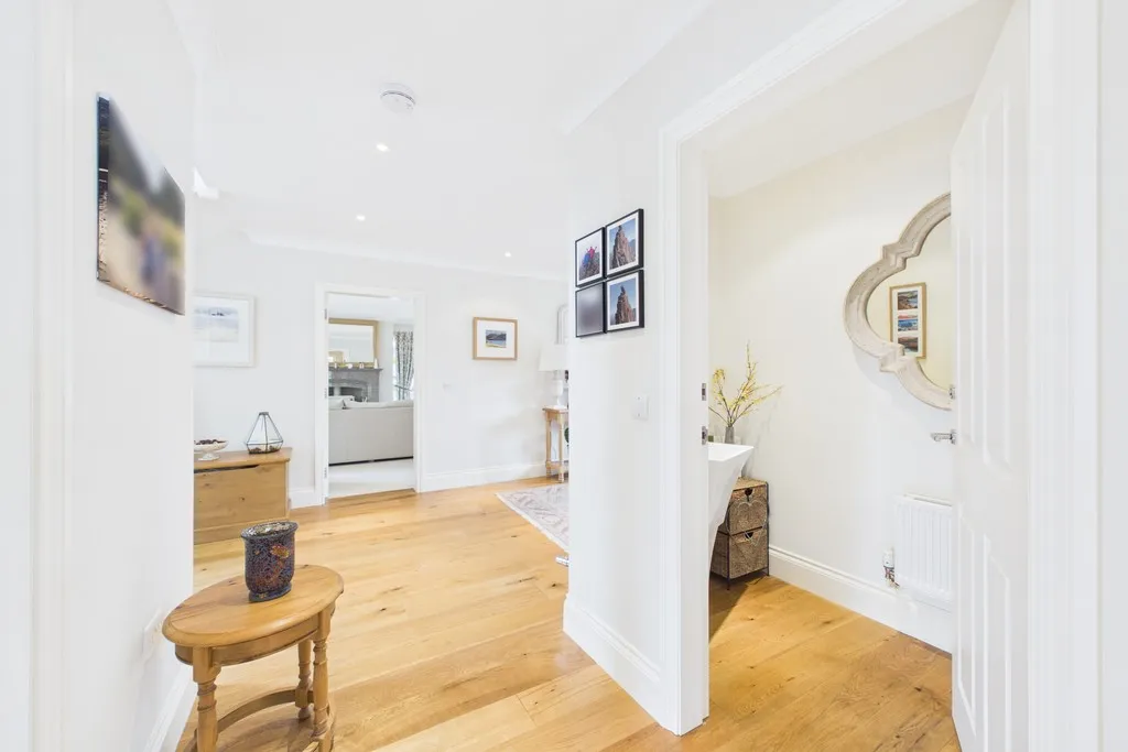 Victoria Road, Windermere, LA23, photo 38
