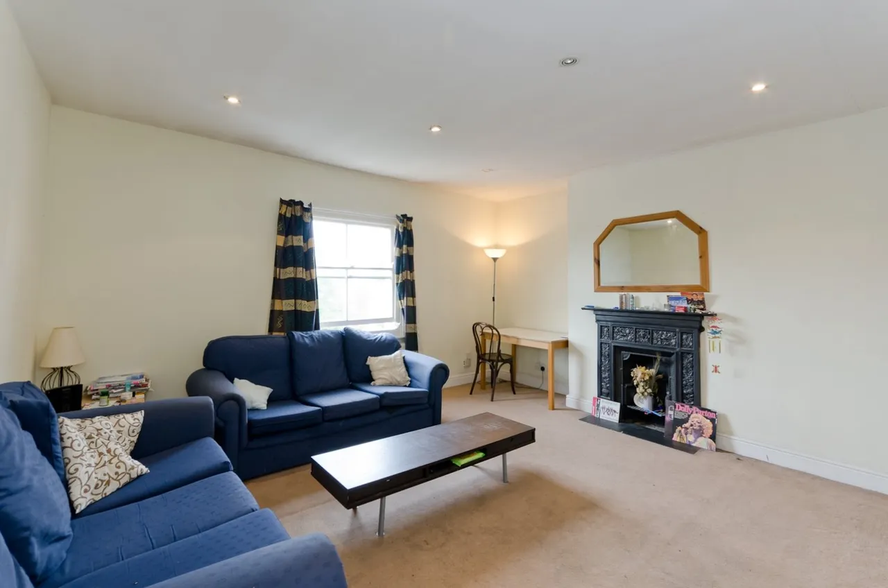 4 bed flat to rent — East Dulwich Road, London, SE22