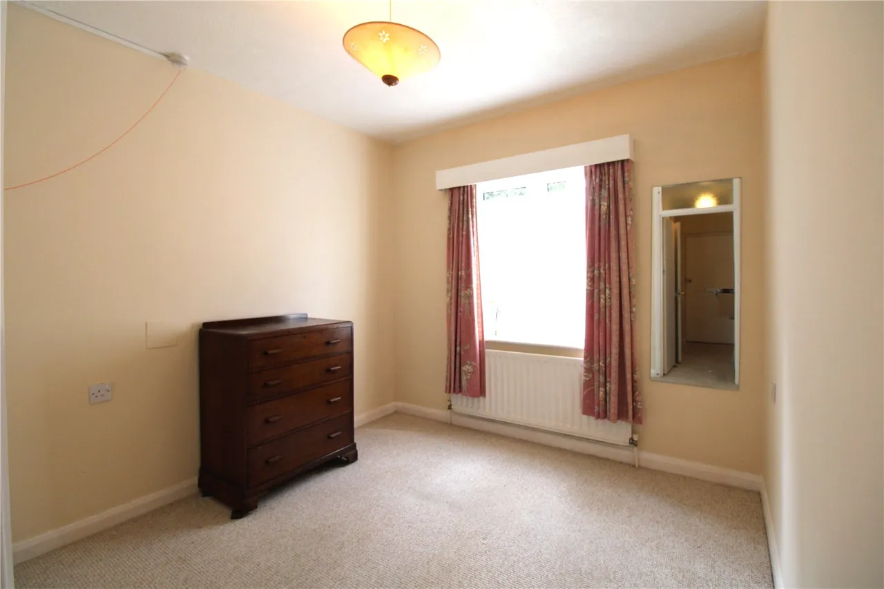 Coulsdon Road, Coulsdon, CR5, photo 4