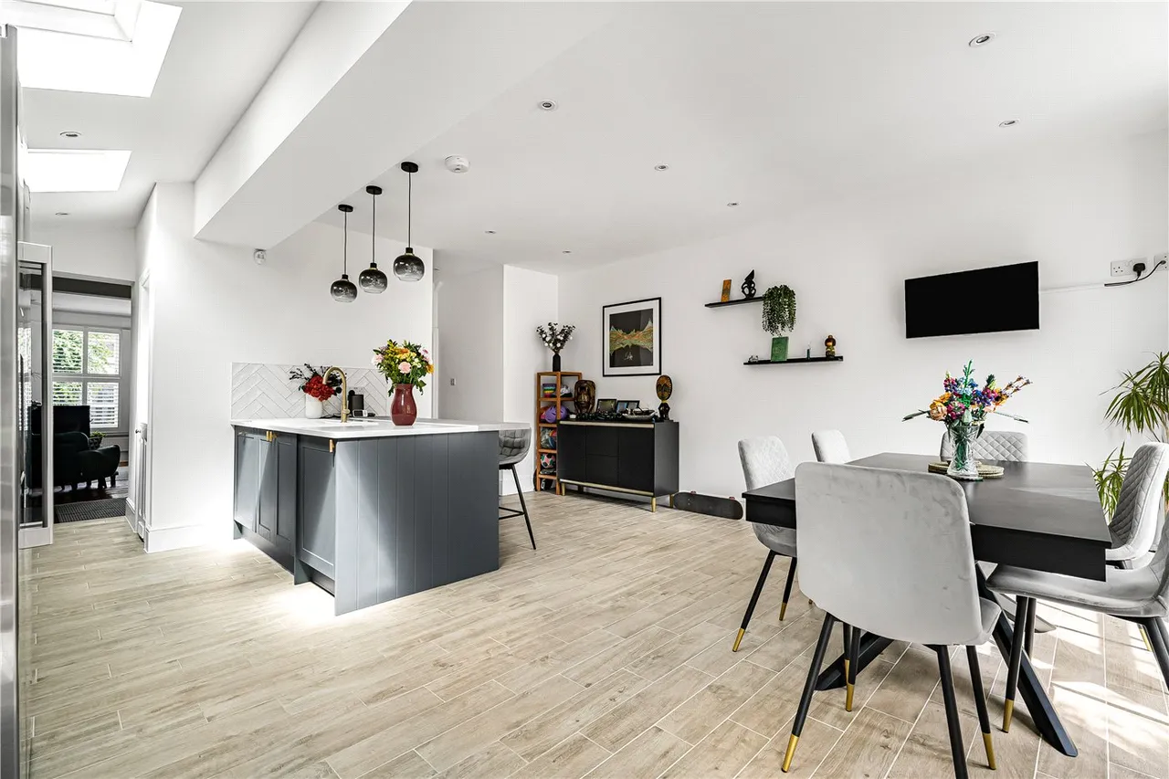Ferrestone Road, London, N8, photo 6