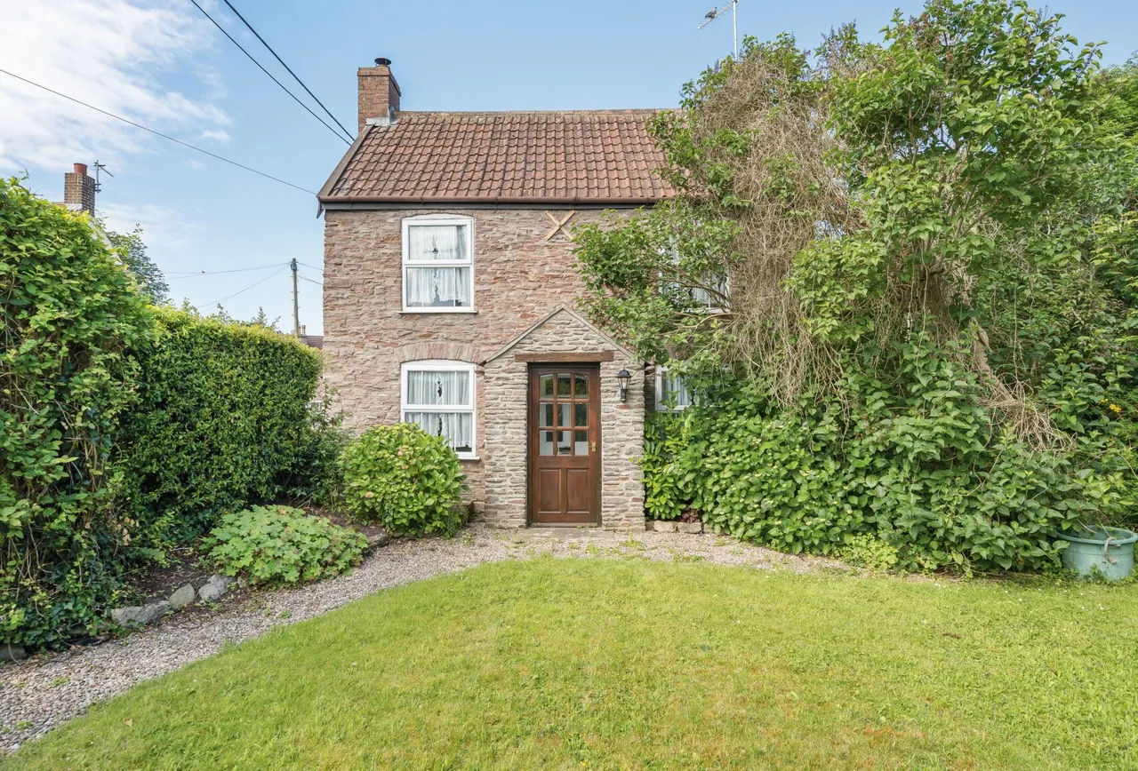 3 bed house for sale — Watleys End Road, Winterbourne, BS36 1QQ
