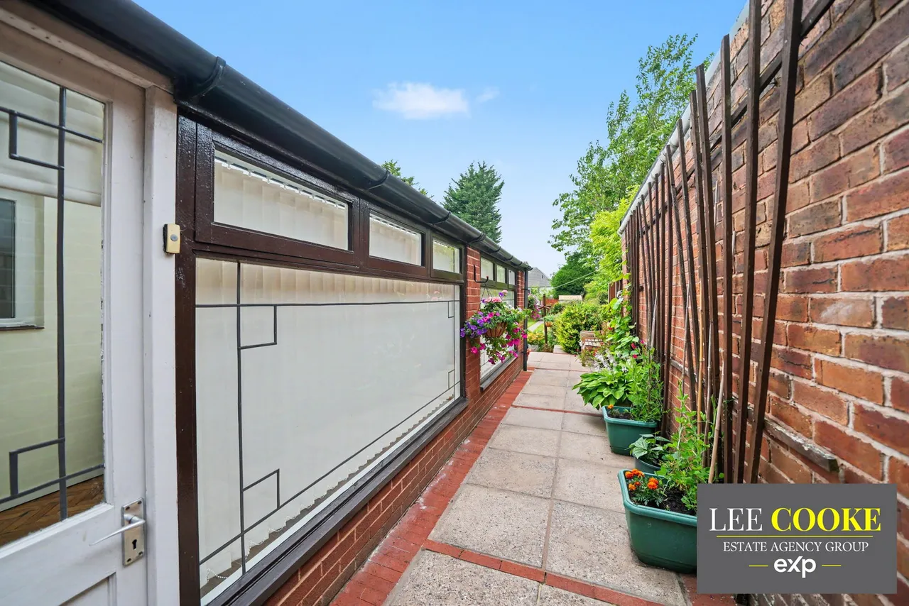 Prestwood Road, Wednesfield, Wolverhampton, WV11 1RH, photo 8