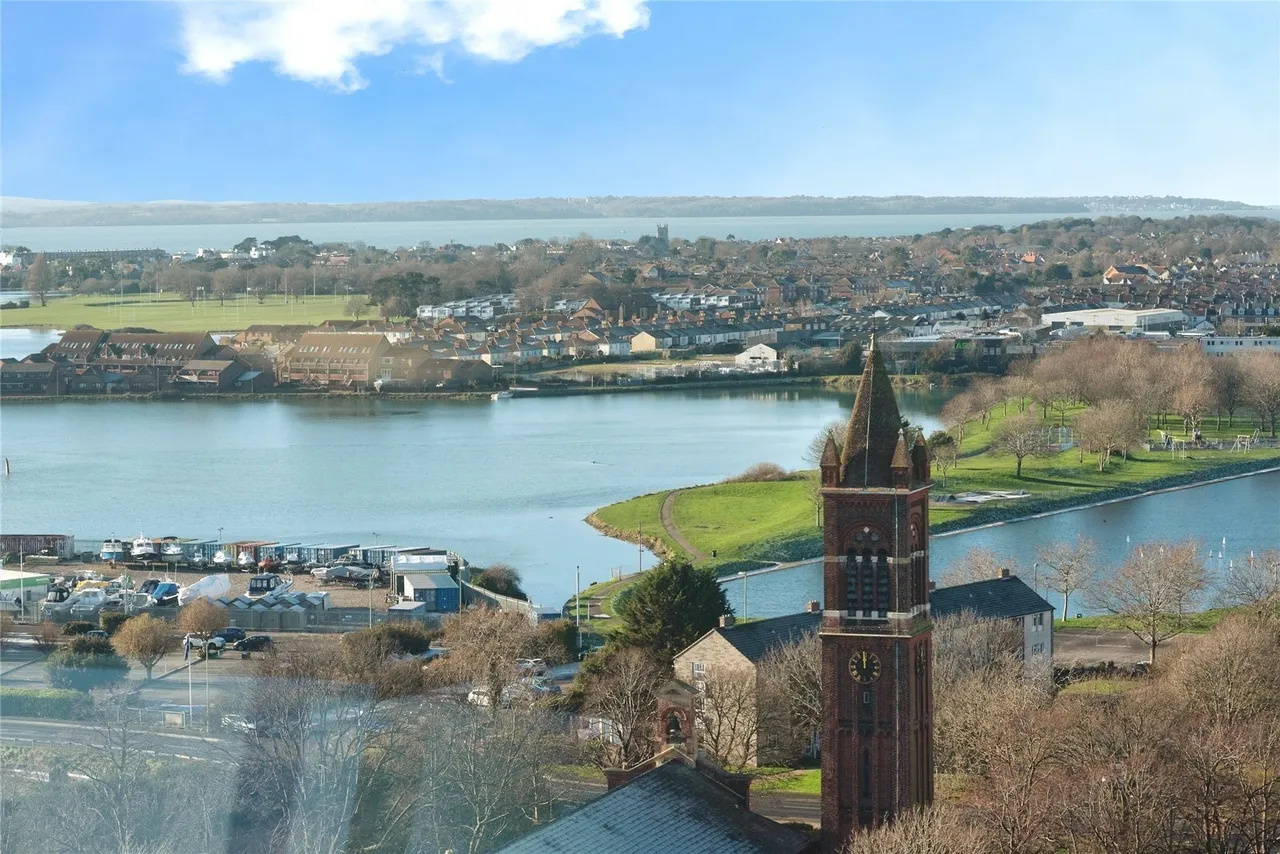 Harbour Tower, Trinity Green, PO12, photo 15