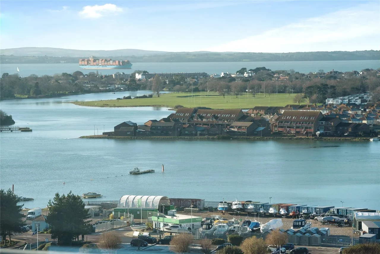 Harbour Tower, Trinity Green, PO12, photo 23