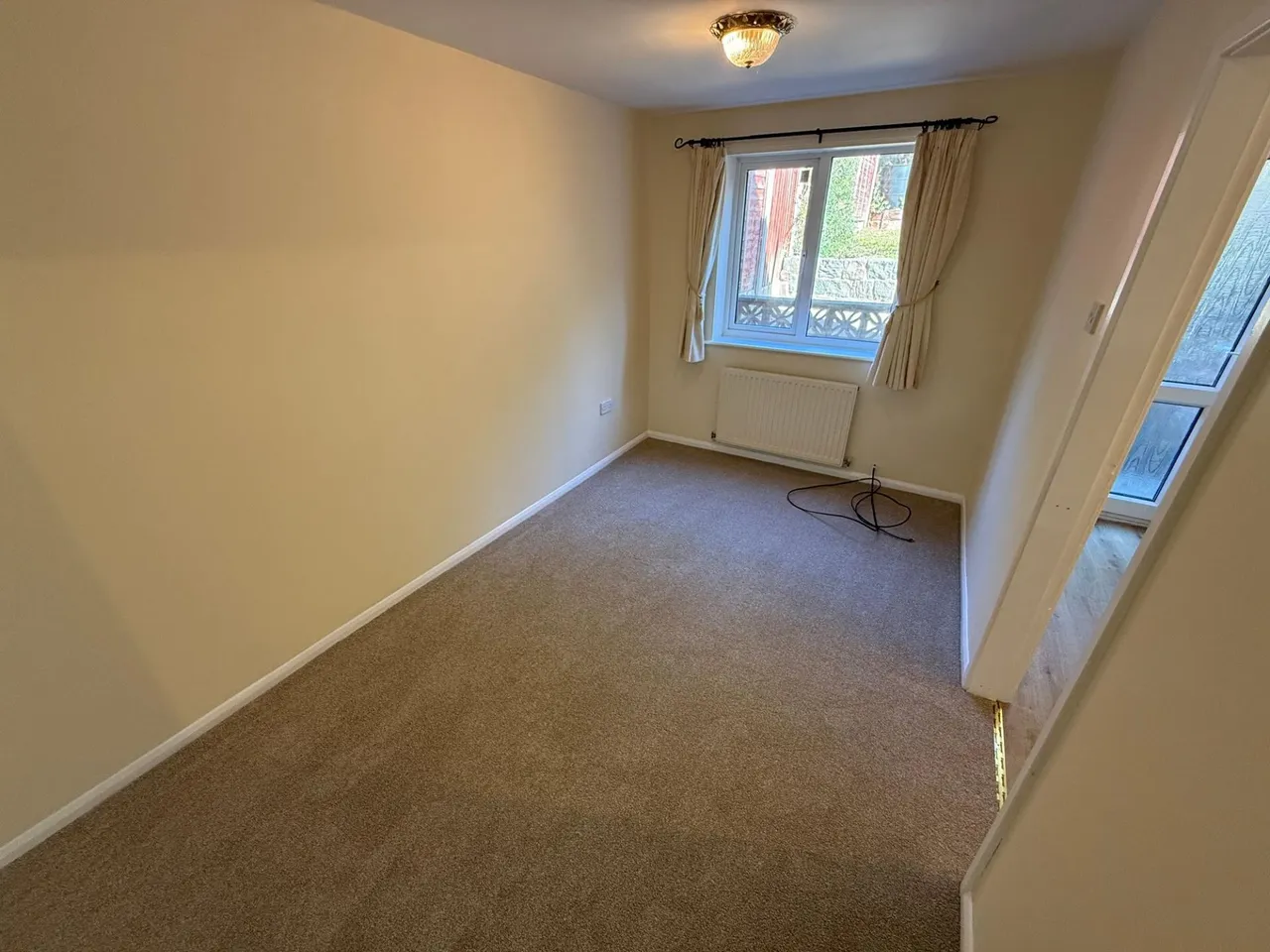 Bank Street, Castle Gresley, DE11, photo 6