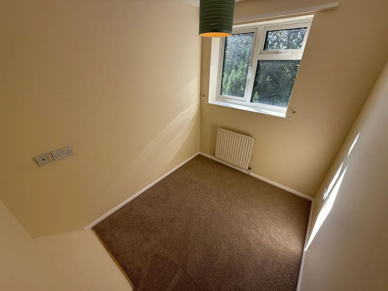 Bank Street, Castle Gresley, DE11, photo 11