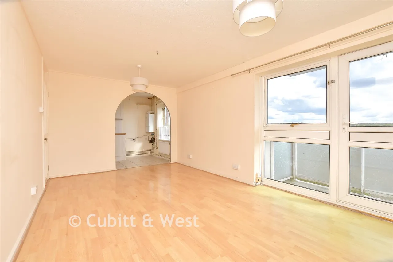 Basinghall Gardens, South Sutton, SM2, photo 6