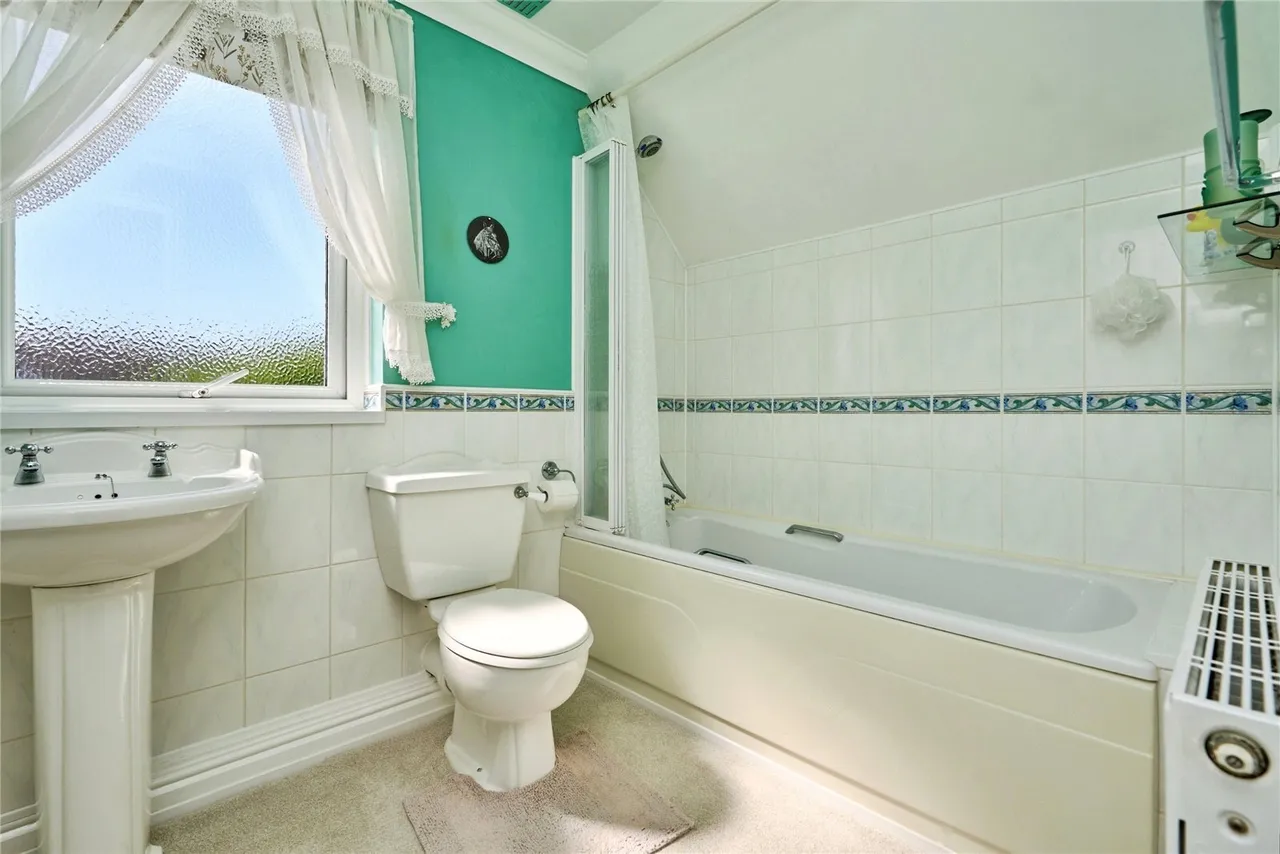 Fleet Way, Newport, PO30, photo 19