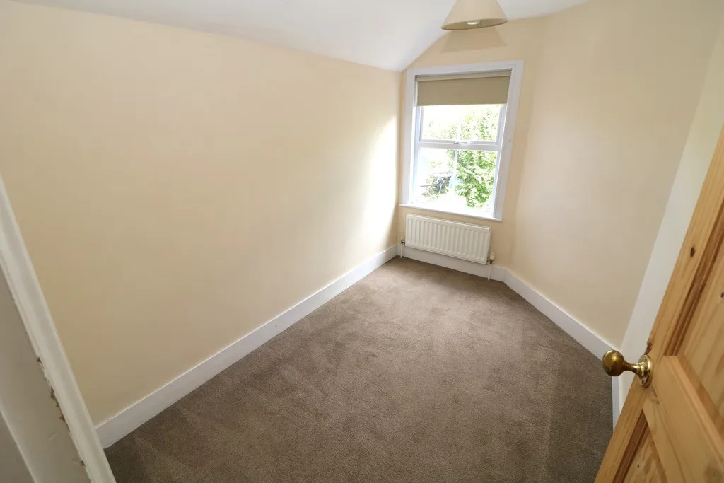Willow Green, North Holmwood, RH5, photo 8