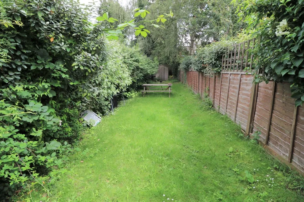 Willow Green, North Holmwood, RH5, photo 5