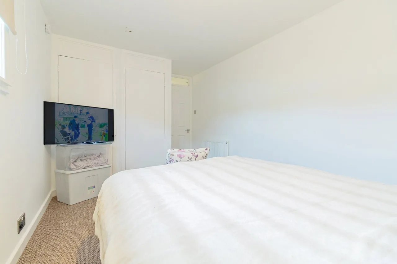 Restondene, St. Andrews Way, Deans, Livingston, photo 10