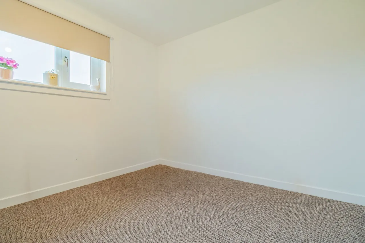 Restondene, St. Andrews Way, Deans, Livingston, photo 14
