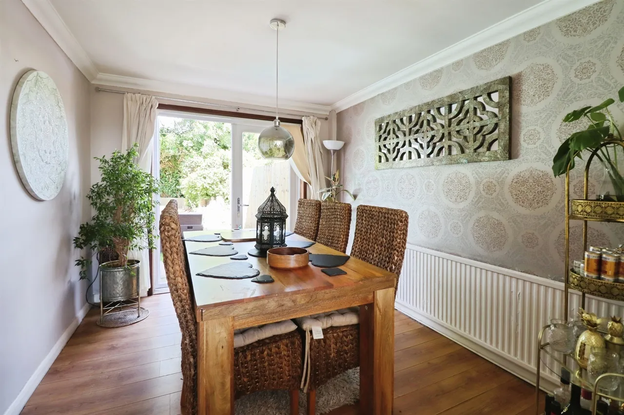 Powys Drive, Dinas Powys, CF64, photo 3