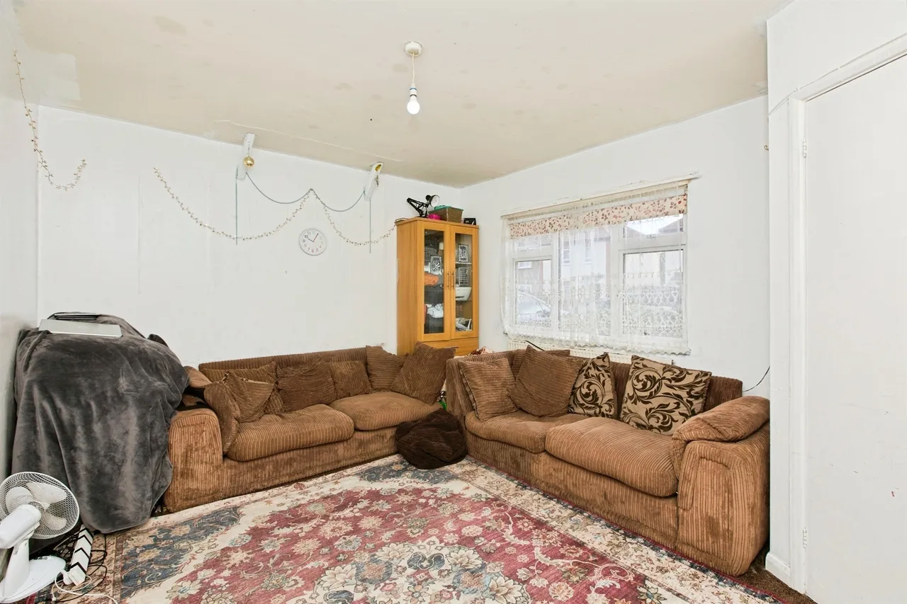 Cockayne Street South, Allenton, DE24, photo 4