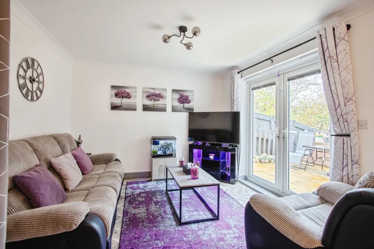 Lakeside Court, Normanton, WF6, photo 4