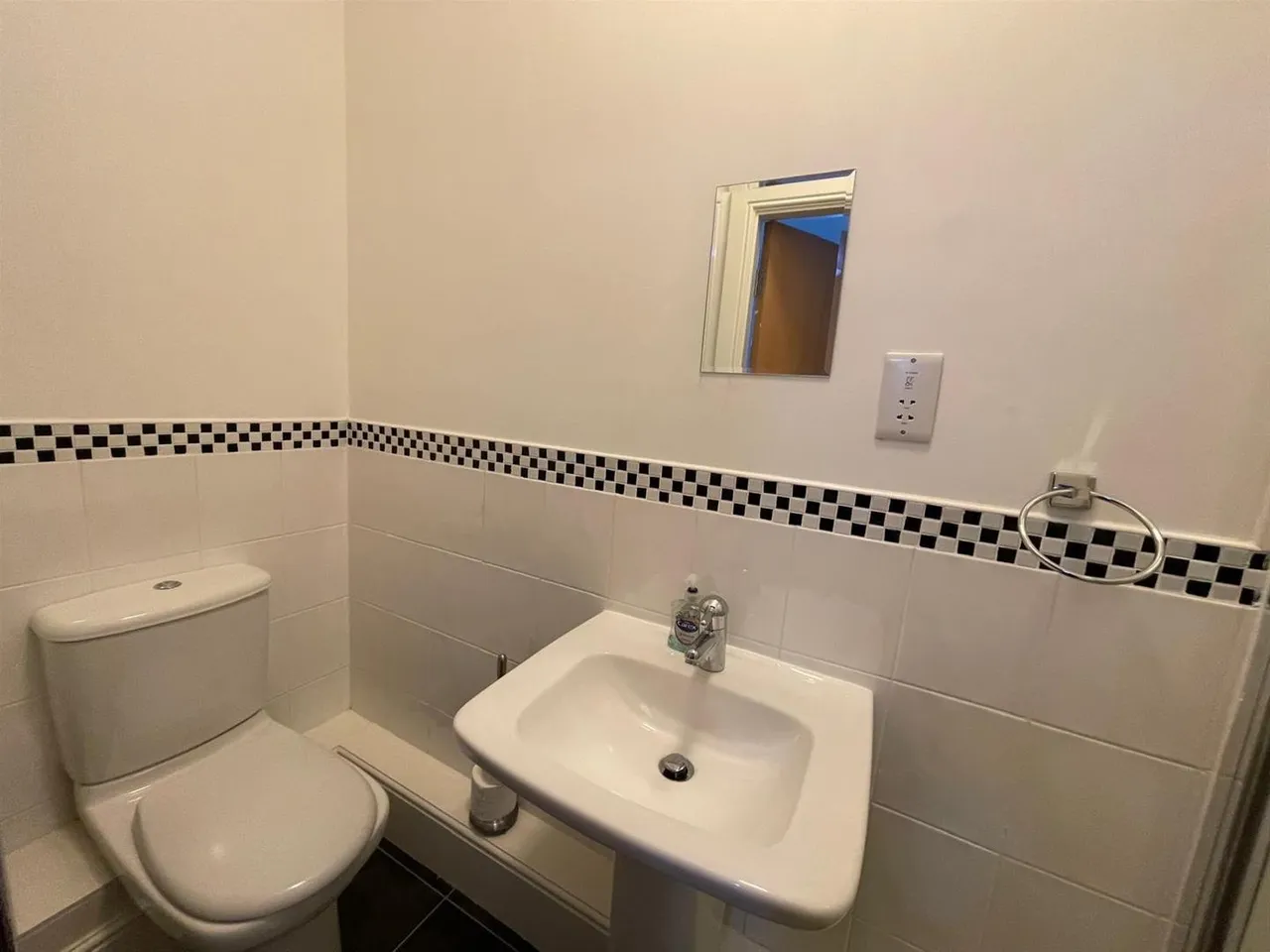 Blenheim Terrace, Scarborough, YO12, photo 9