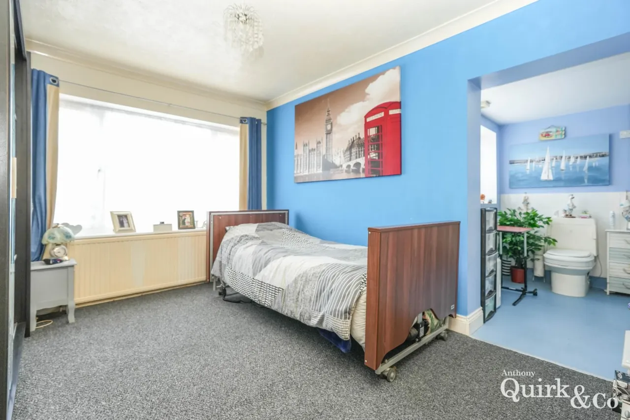 Miltsin Avenue, Canvey Island, SS8, photo 5