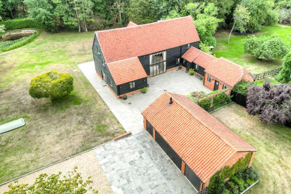 4 bed barn conversion for sale, Shonks Mill Road, Navestock, RM4