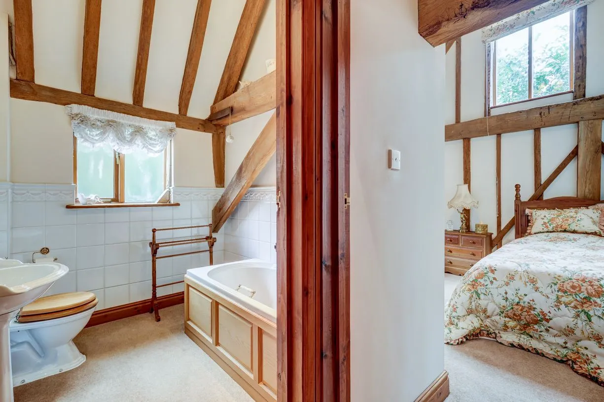 Shonks Mill Road, Navestock, RM4, photo 40