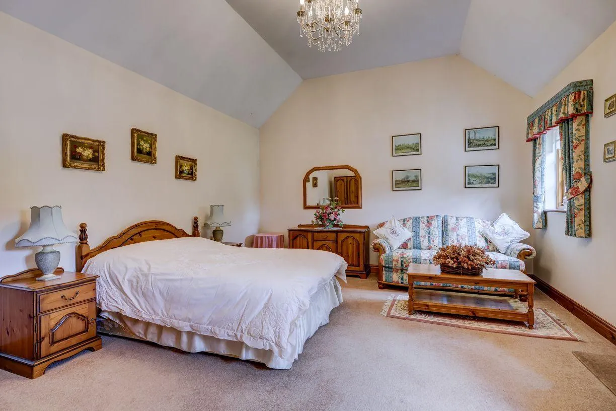 Shonks Mill Road, Navestock, RM4, photo 27