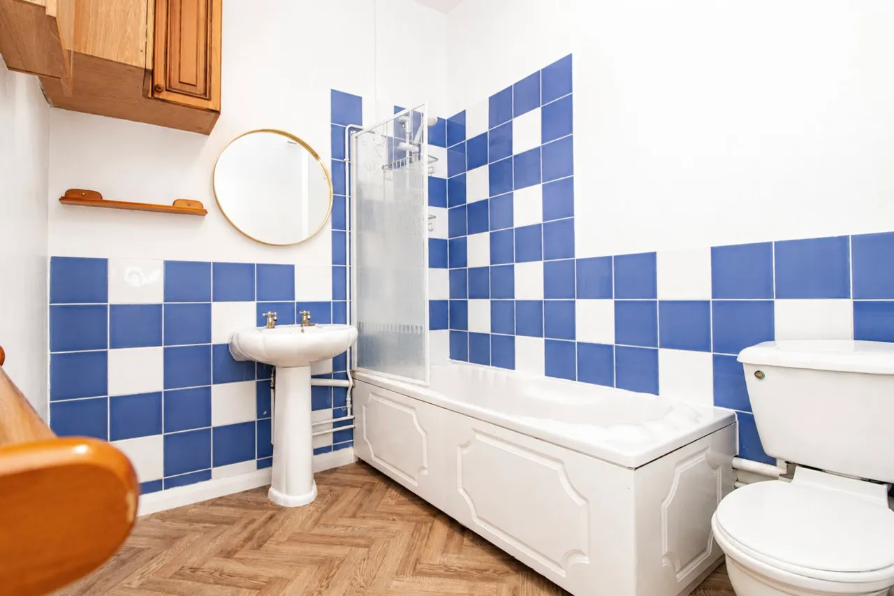 Royal Crescent, Margate, CT9 5AJ, photo 8