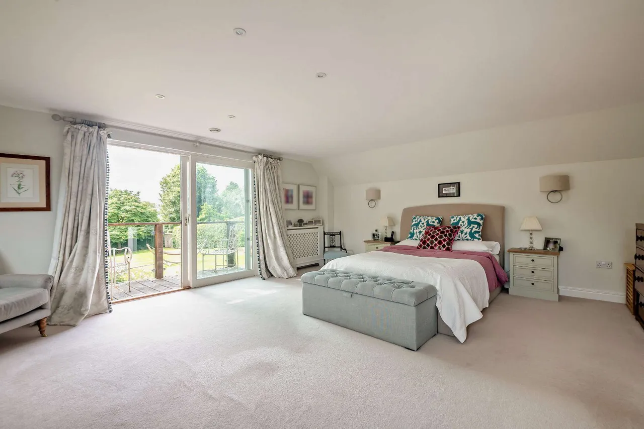 Penton Mewsey, Andover, Hampshire, SP11 0RE, photo 11