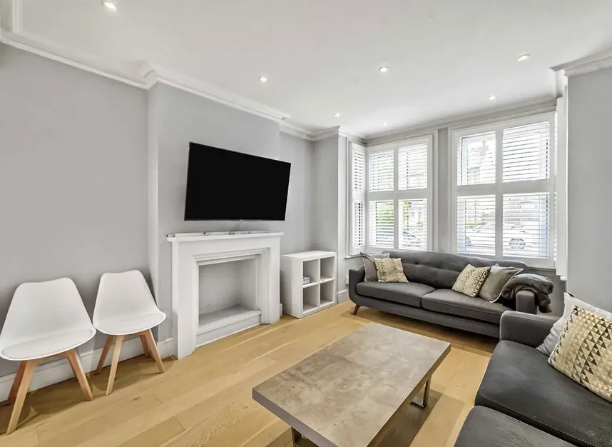 Lynton Avenue, Ealing, W13, photo 2
