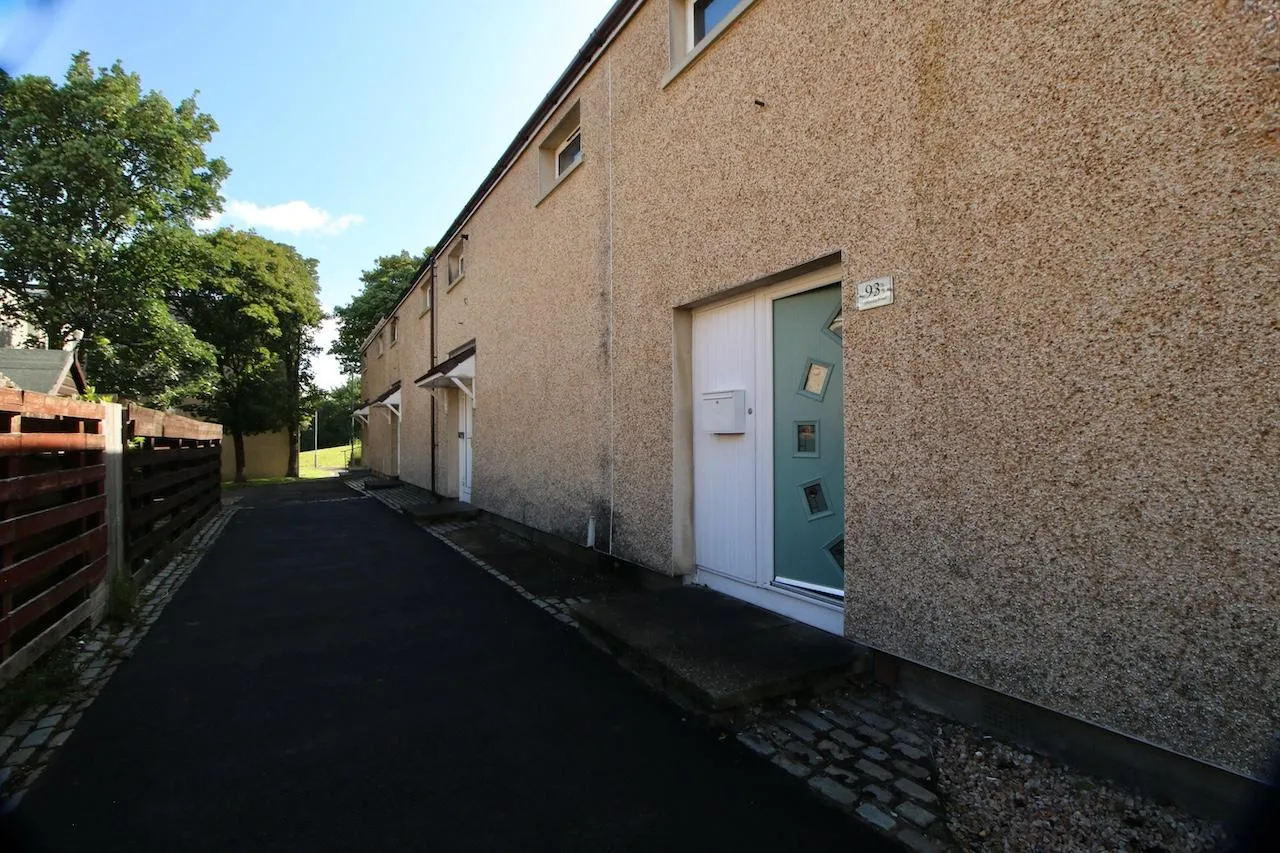 3 bed house for sale — Hornbeam Road, Cumbernauld, G67 3NF