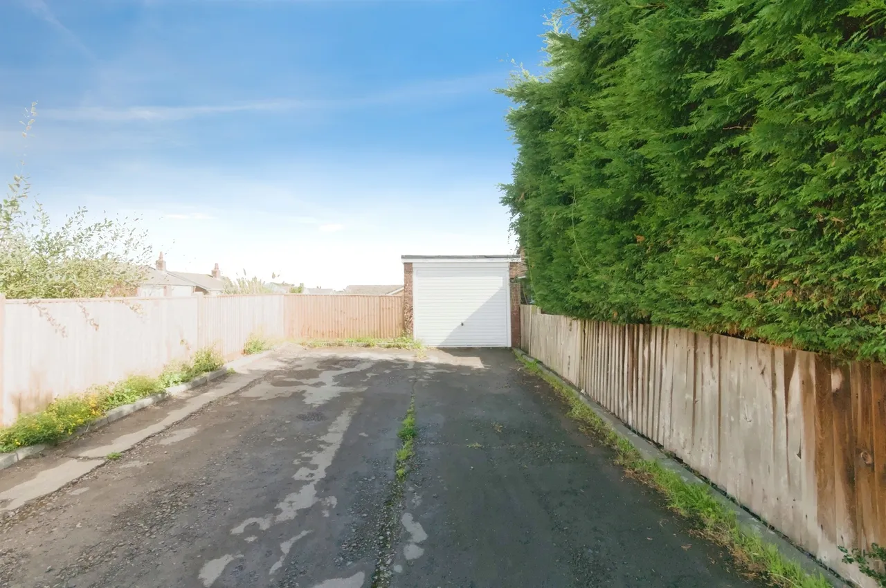St. Johns Drive, Westham, BN24, photo 7