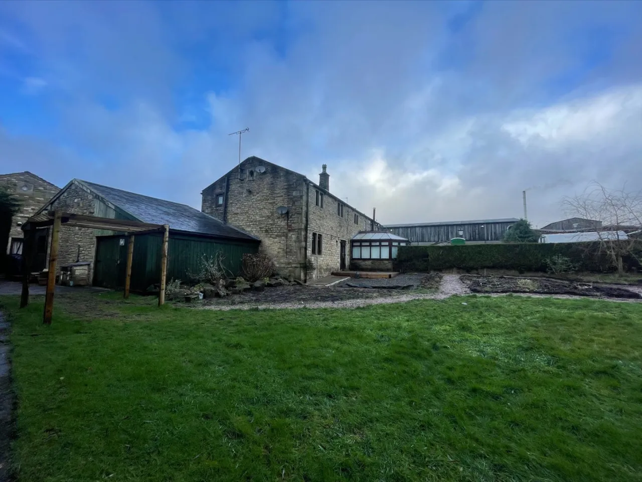 Woodhouse Lane, Norden, OL12, photo 17