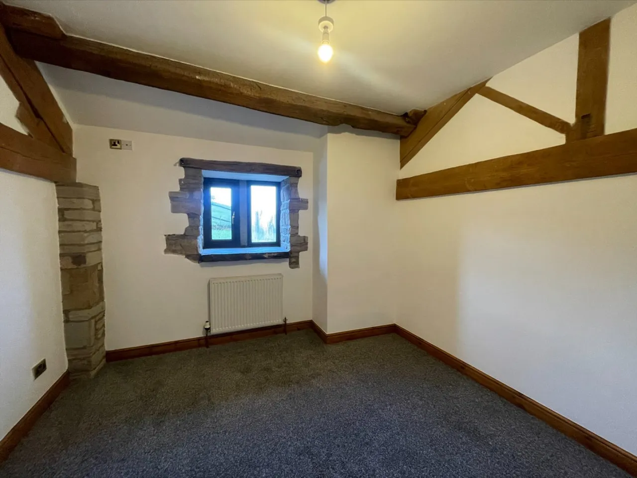 Woodhouse Lane, Norden, OL12, photo 9
