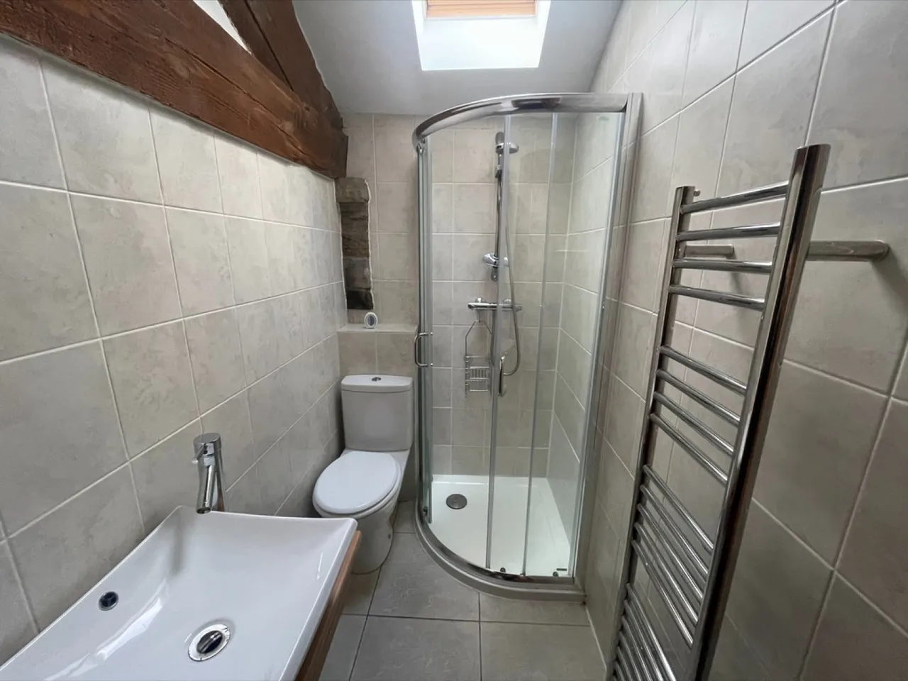 Woodhouse Lane, Norden, OL12, photo 8