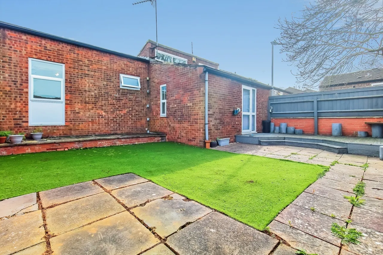 1 bed flat for sale — Shearwater Lane, Wellingborough, Northamptonshire, NN8