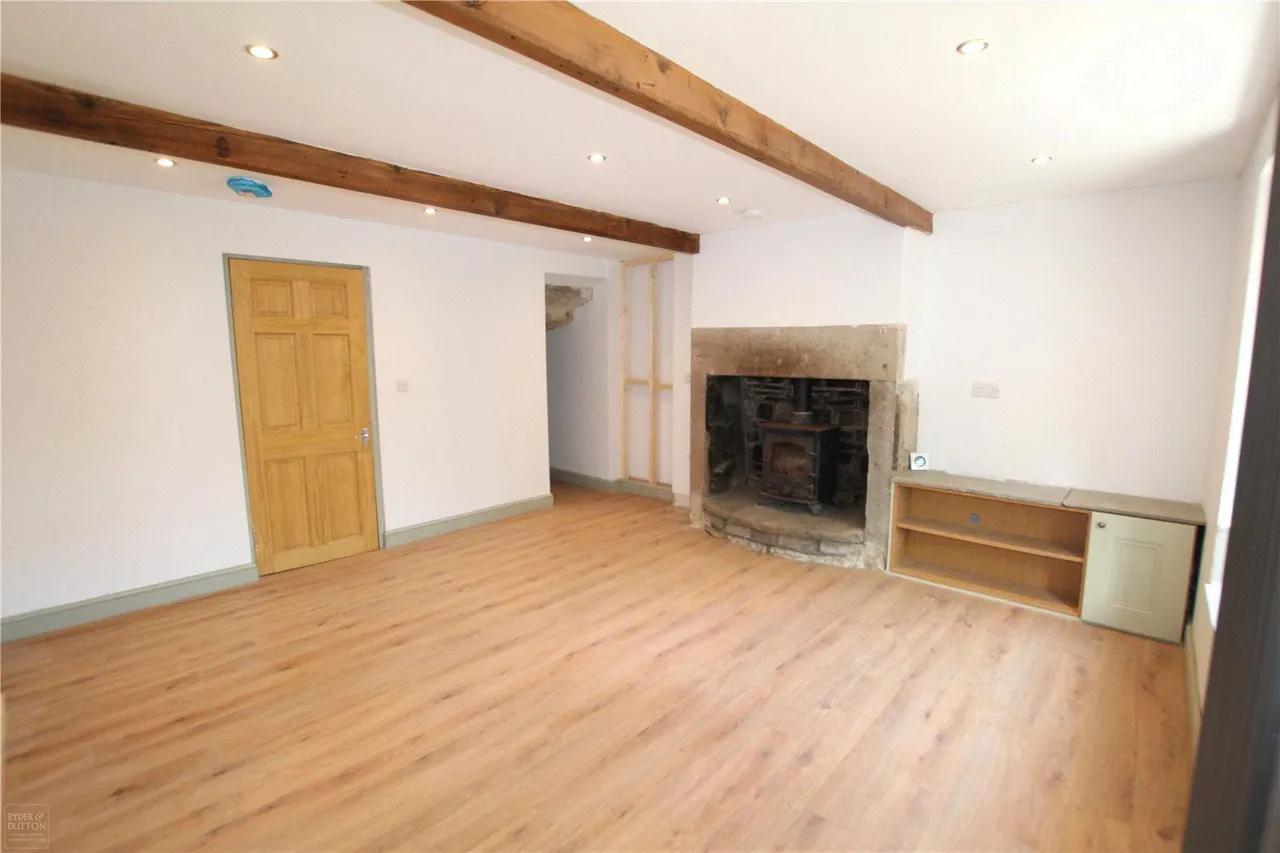Woodhead Road, Holmbridge, HD9, photo 2