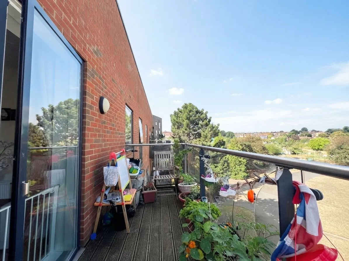 Larner Road, Erith, DA8, photo 12