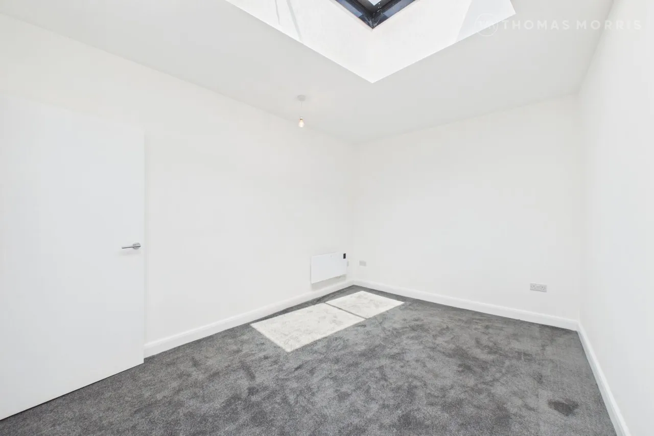 High Street, St. Neots, PE19, photo 3