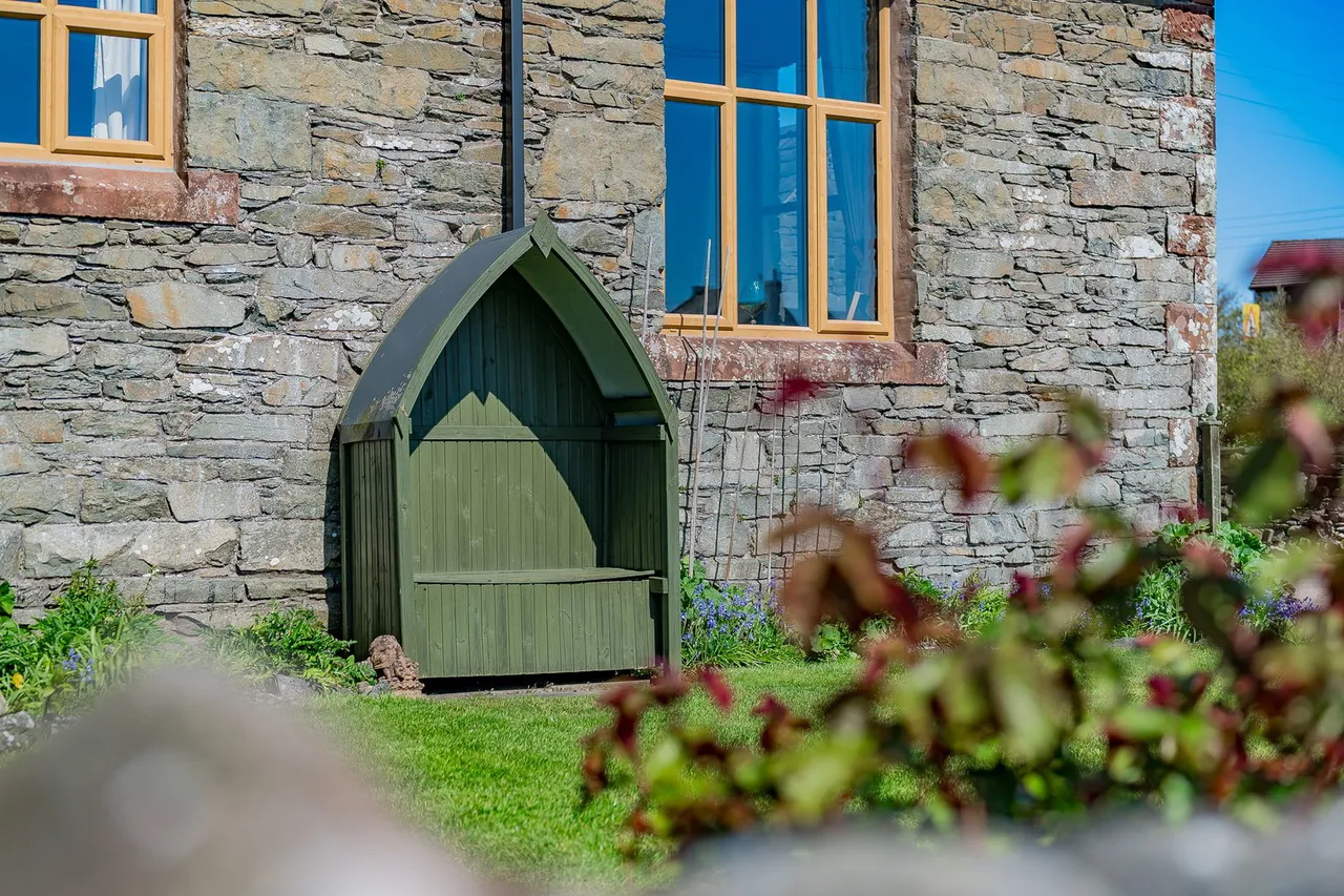 The Old Chapel, The Hill, LA18, photo 25