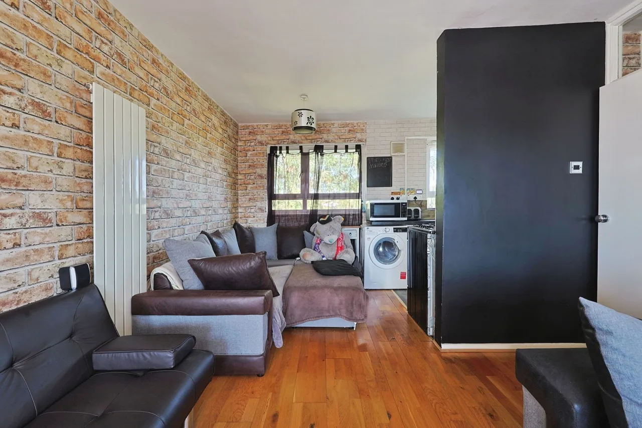 Heather Close, Battersea, SW8, photo 6