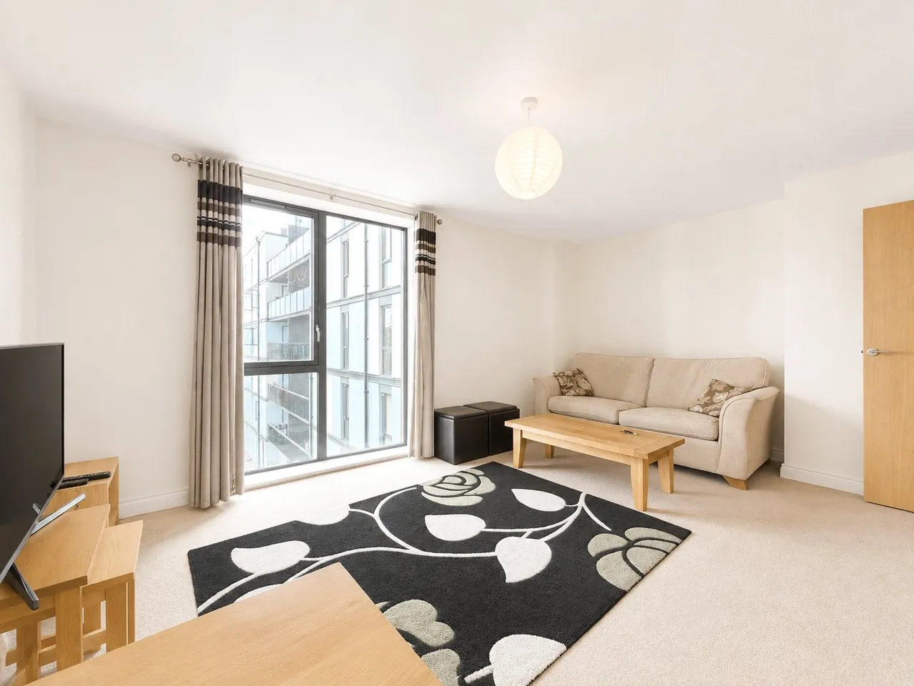 Needleman Close, London, NW9, photo 4