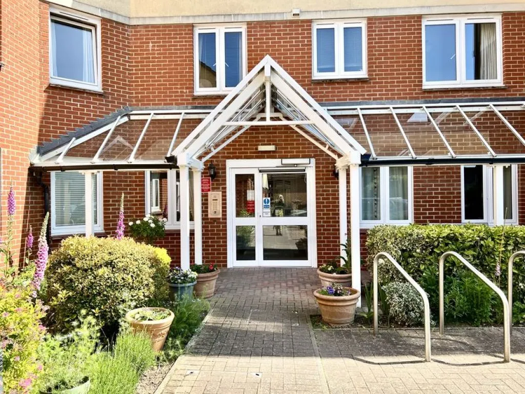 Penn Court, Calne, photo 15