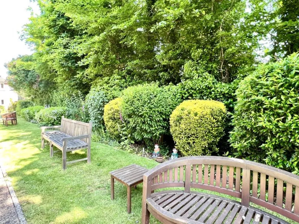 Penn Court, Calne, photo 11