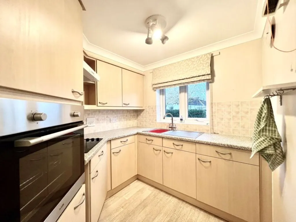 Penn Court, Calne, photo 2