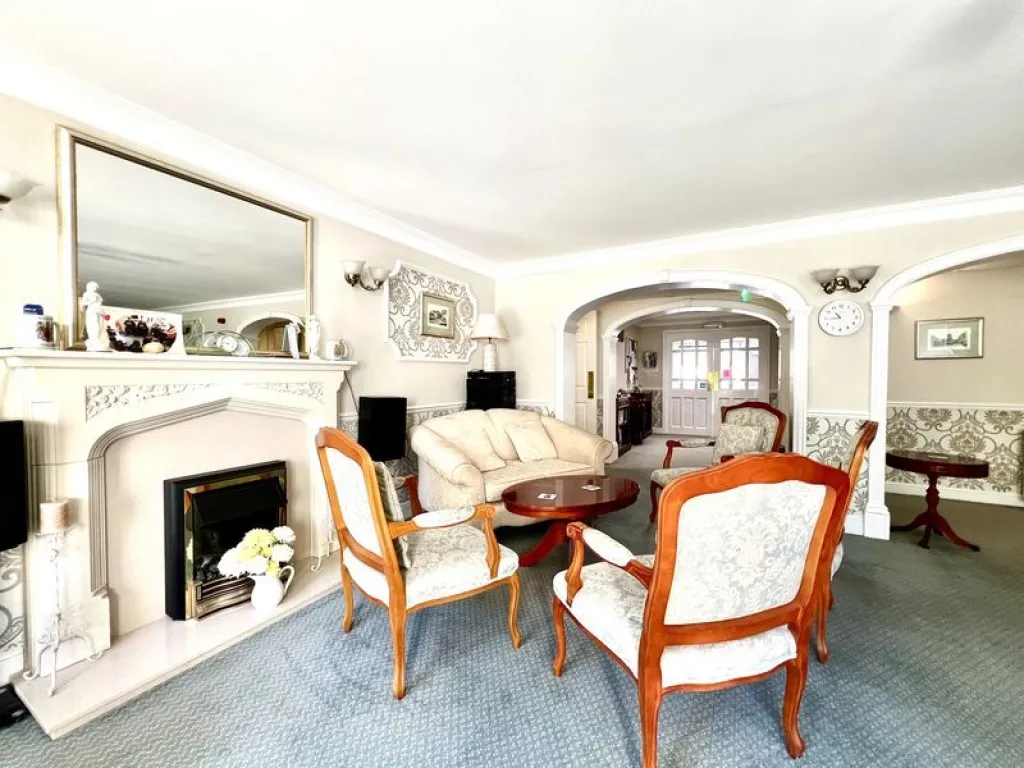 Penn Court, Calne, photo 9