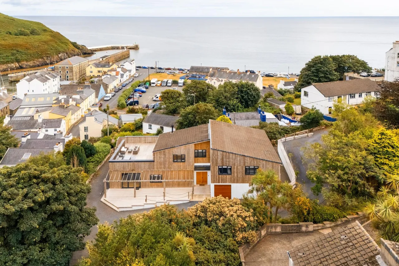 4 bed house for sale, Old Laxey Hill, Laxey, IM4