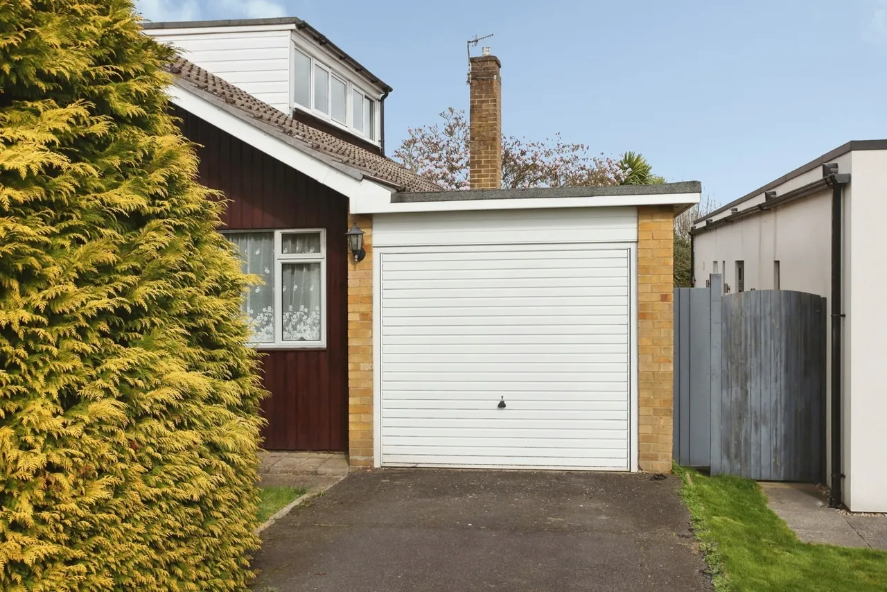Barchester Way, Tonbridge, TN10, photo 11