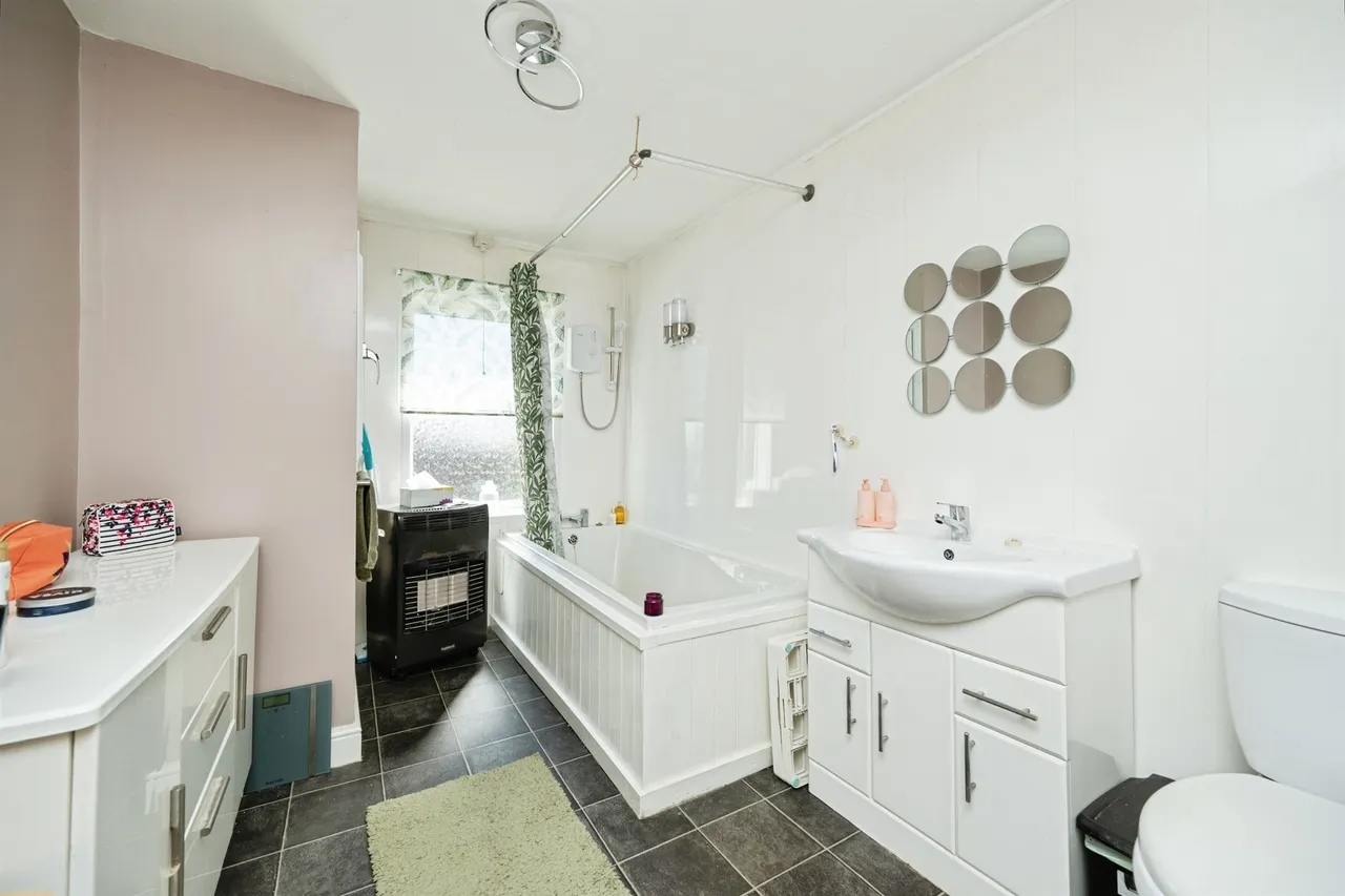 Rathbone Road, Smethwick, B67, photo 17