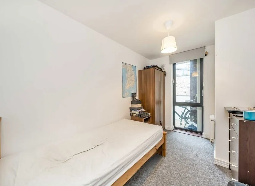 Annabel Close, Canary Wharf, E14, photo 6