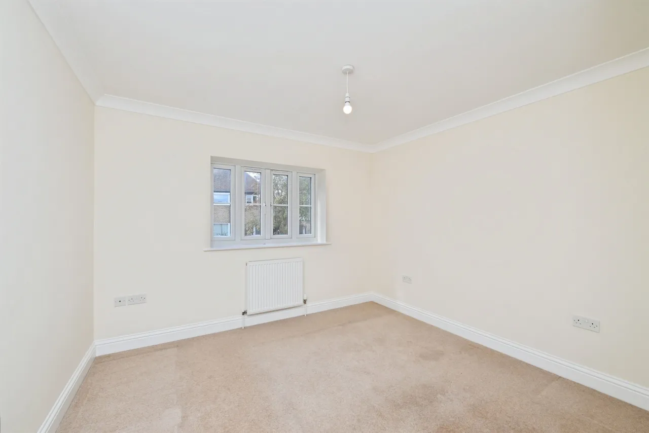Turners Hill, Cheshunt, EN8, photo 6